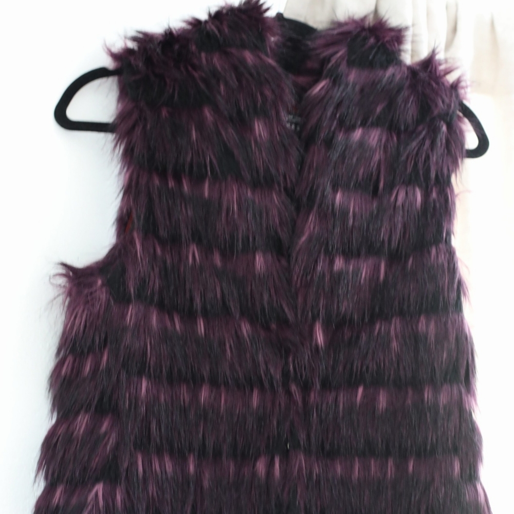 Guess Plush Faux Fur Vest in Deep Plum and Black